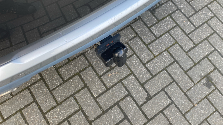 Land Rover Range Rover Sport 2.0 P400e HSE 5dr Auto Estate